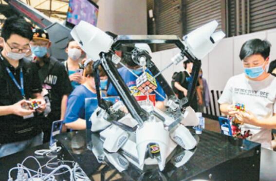 **500強，中企上榜數躍居首位